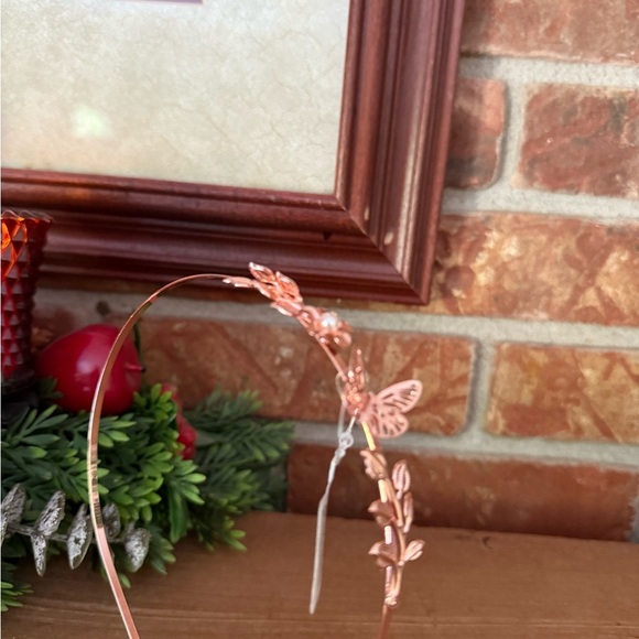 Rose Gold Butterfly Pearl Leaf Headband Accessory NWT‼️FINAL SALE - Picture 5 of 9